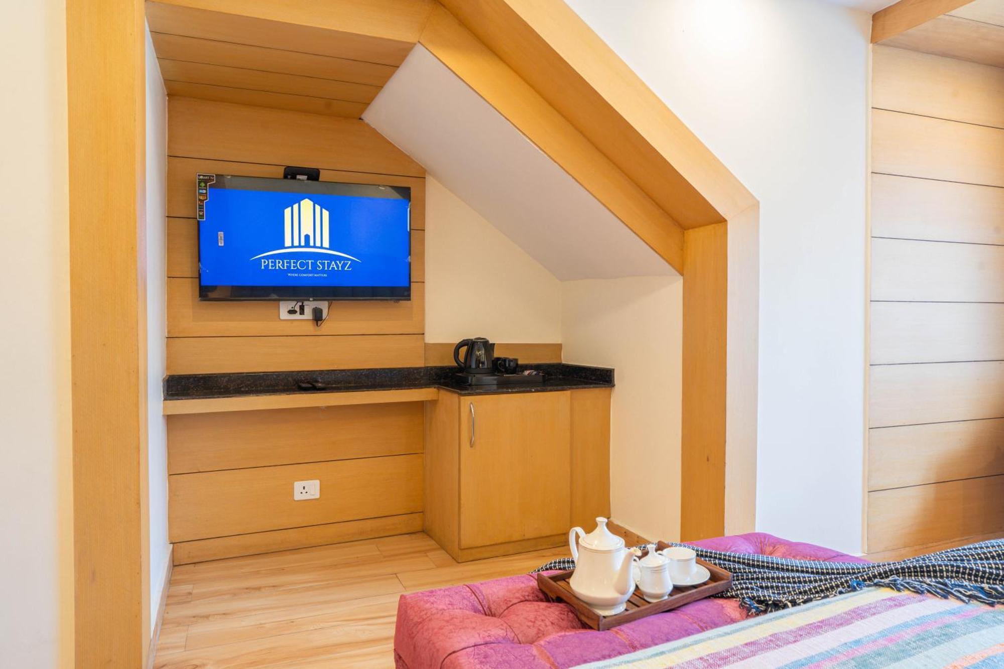 Super Hotel By Perfectstayz Mall Road Mussoorie Exteriör bild