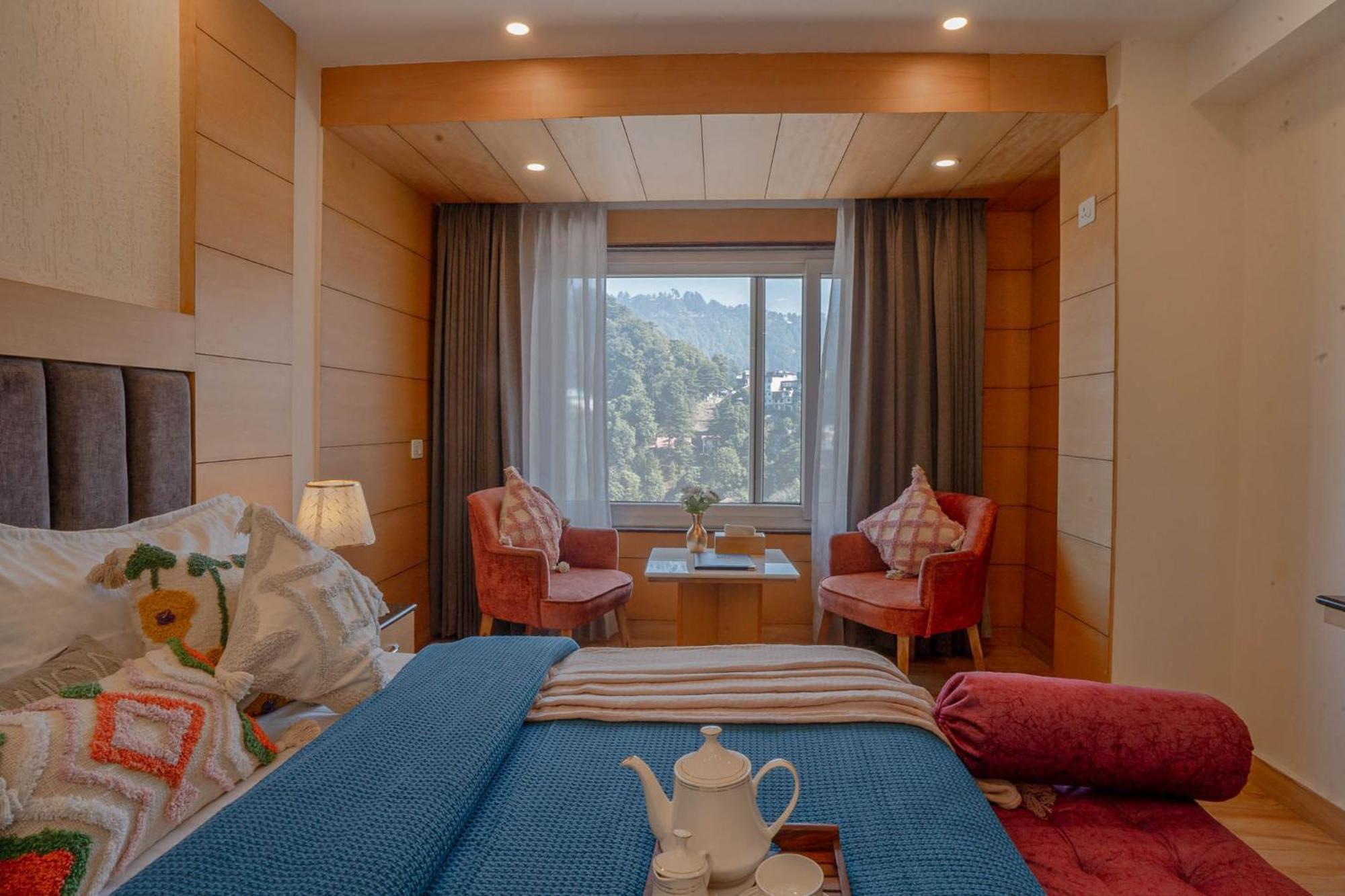 Super Hotel By Perfectstayz Mall Road Mussoorie Exteriör bild