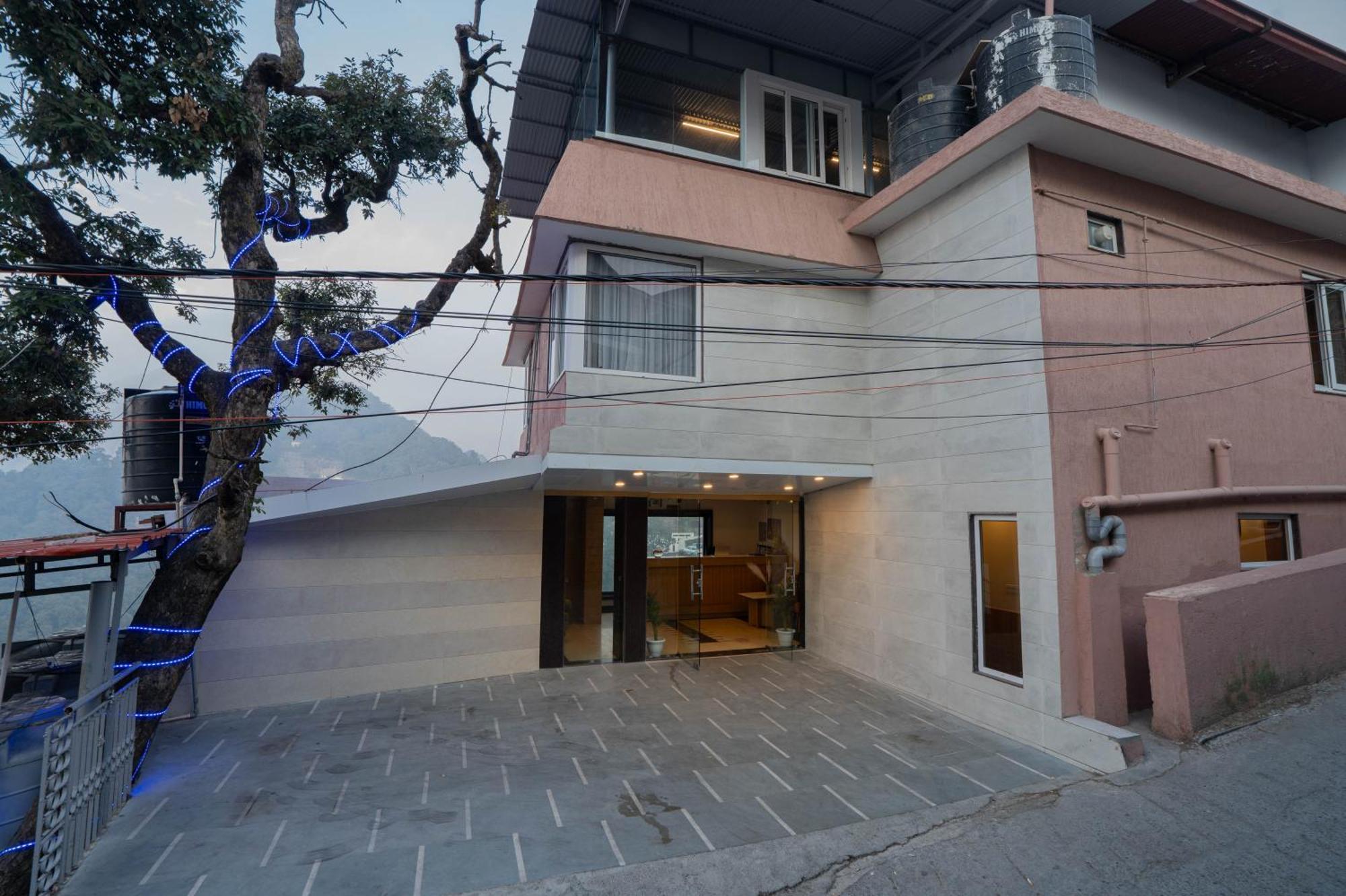 Super Hotel By Perfectstayz Mall Road Mussoorie Exteriör bild
