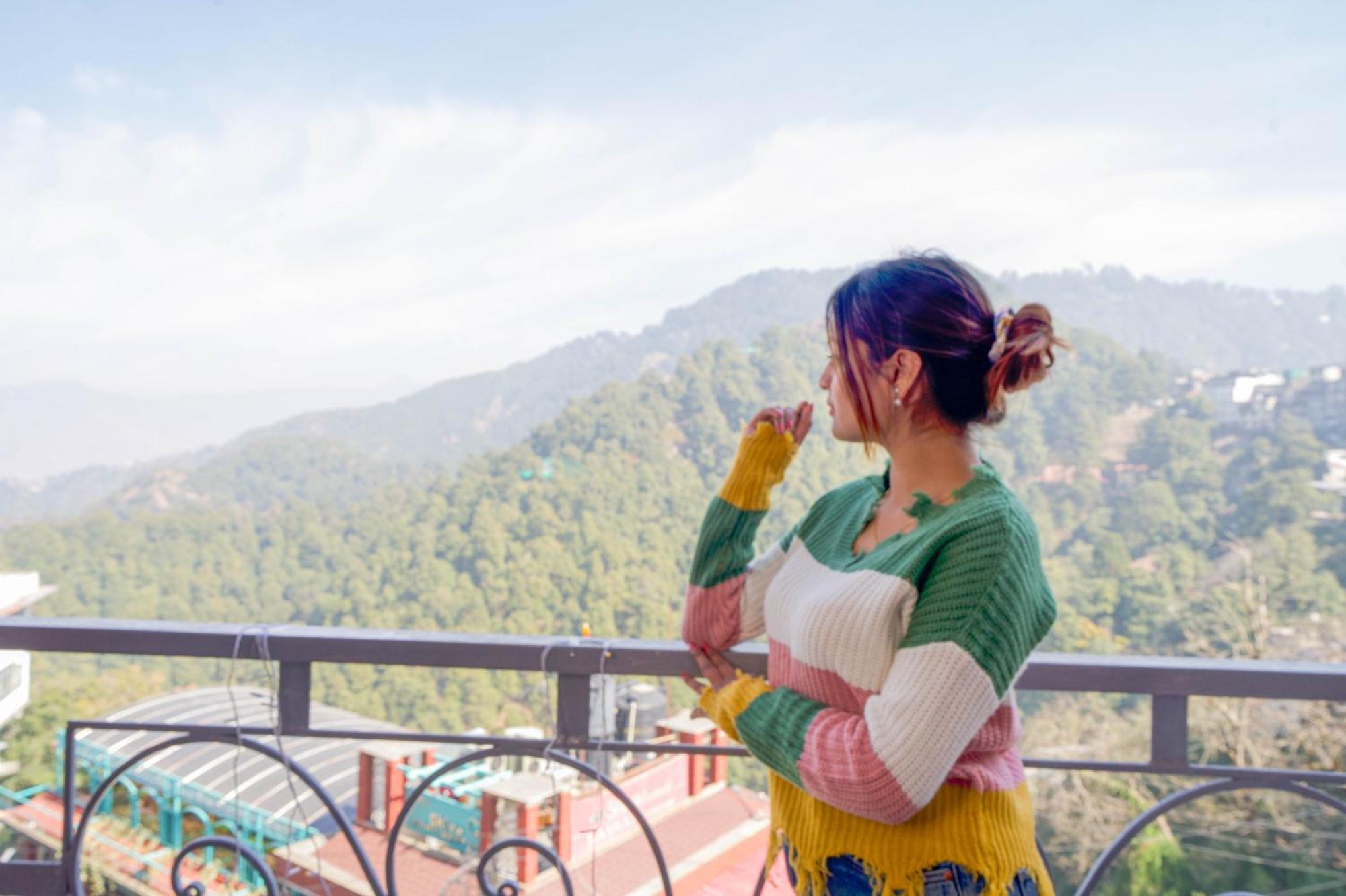 Super Hotel By Perfectstayz Mall Road Mussoorie Exteriör bild
